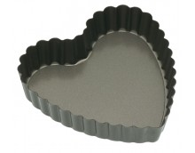 Kitchen Craft Mini Fluted Heart Shaped Tins Kitchen Craft Mini Fluted Heart Shaped Tins